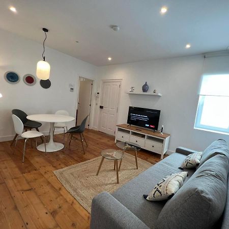 Peaceful 1Br With Shared Terrace At The Nook Apartamento Gibraltar Exterior foto