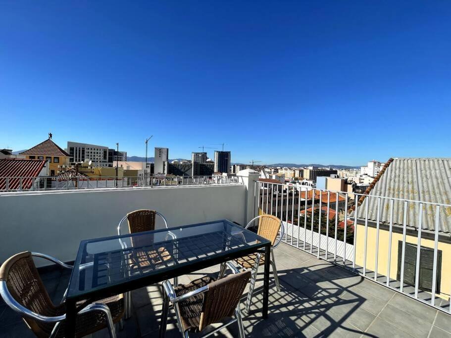 Peaceful 1Br With Shared Terrace At The Nook Apartamento Gibraltar Exterior foto